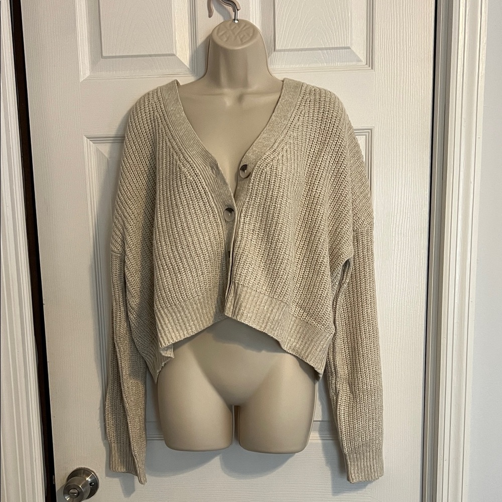 Streetwear society Women's Cream Button-Up Sweater sz L
